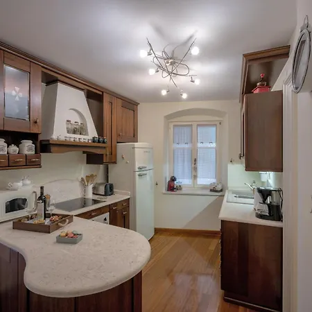 Stone Pearl Heritage Luxury *