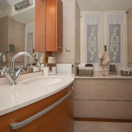 Stone Pearl Heritage Luxury Apartment