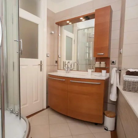 Stone Pearl Heritage Luxury Apartment *